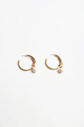 Pearl Drop Interest Mid Hoops