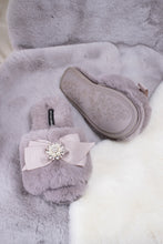 Load image into Gallery viewer, Anya Slippers Mink