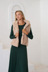 Bailey Textured Sleeveless Vest - Beige