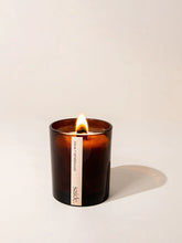 Large Amber Wood Wick Soy Candle - Japanese Honeysuckle