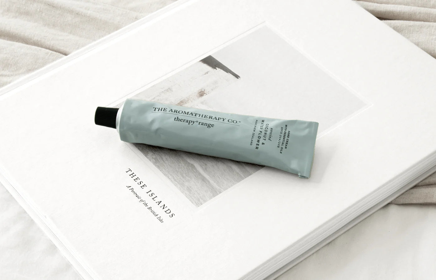 Therapy Unwind Hand Cream – Coconut & Water Flower