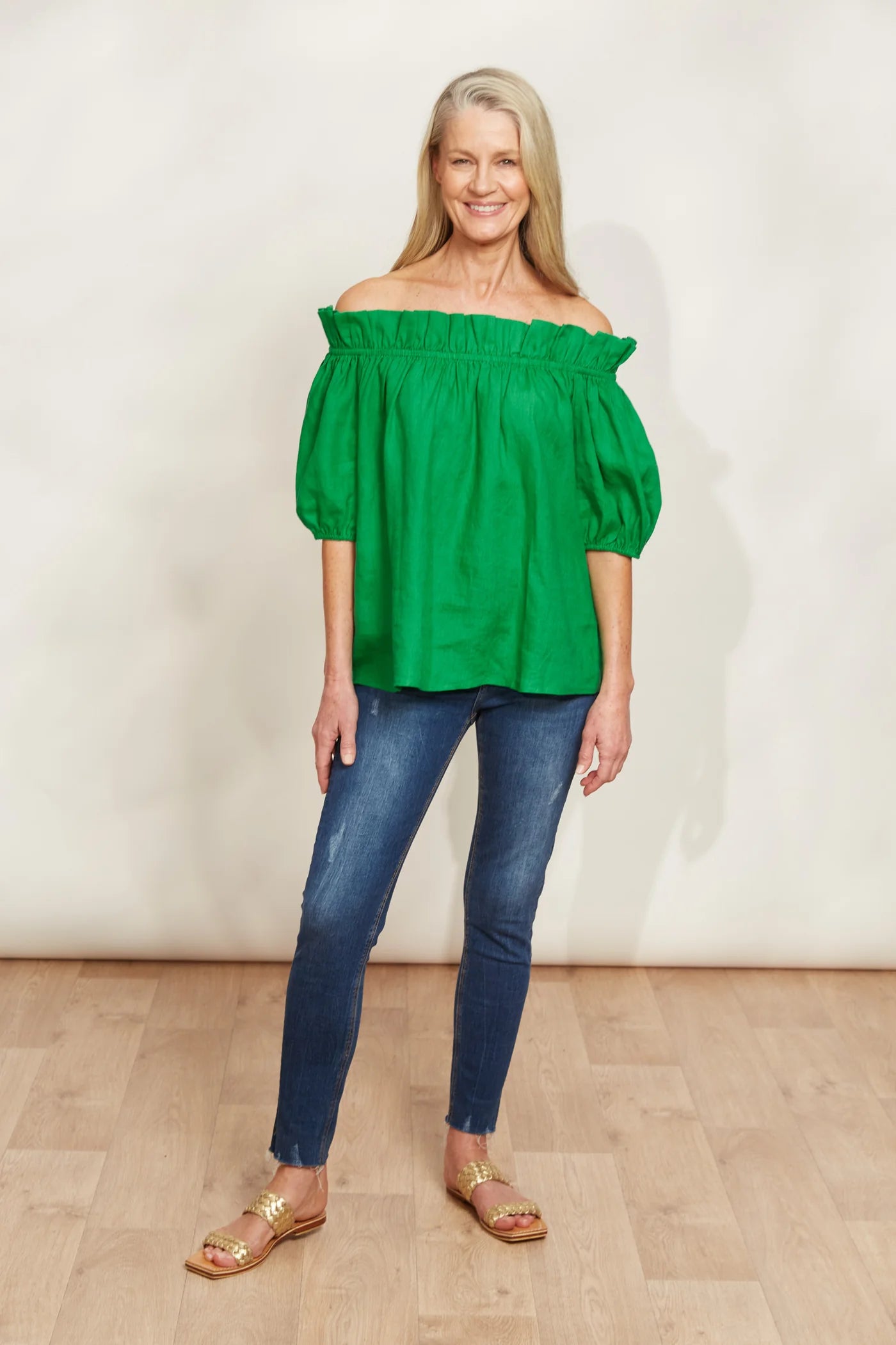 Ruched Neckline Linen Top - Green