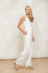 High-Waisted Linen Pants - White