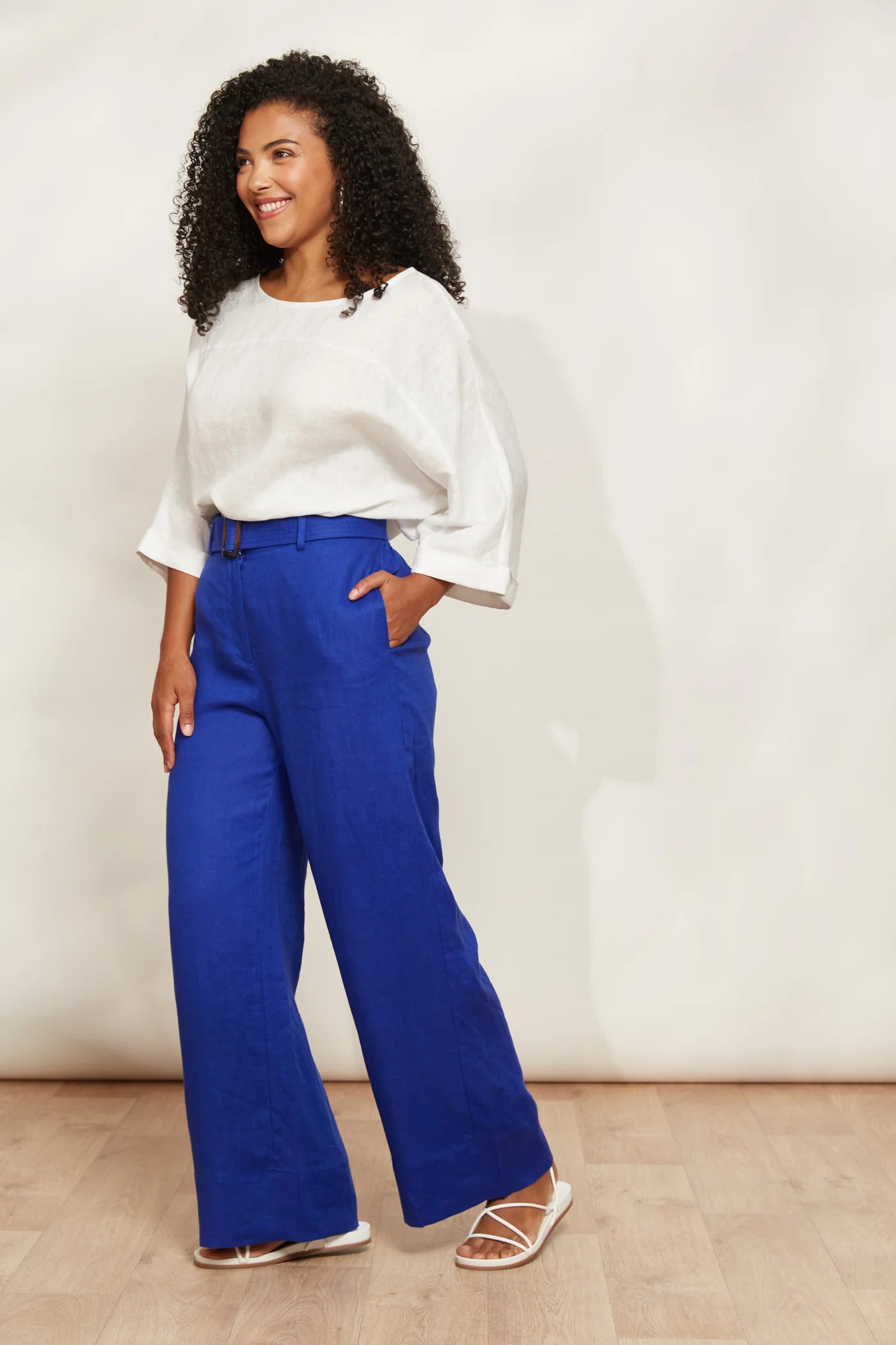 High-Waisted Linen Pants - Blue