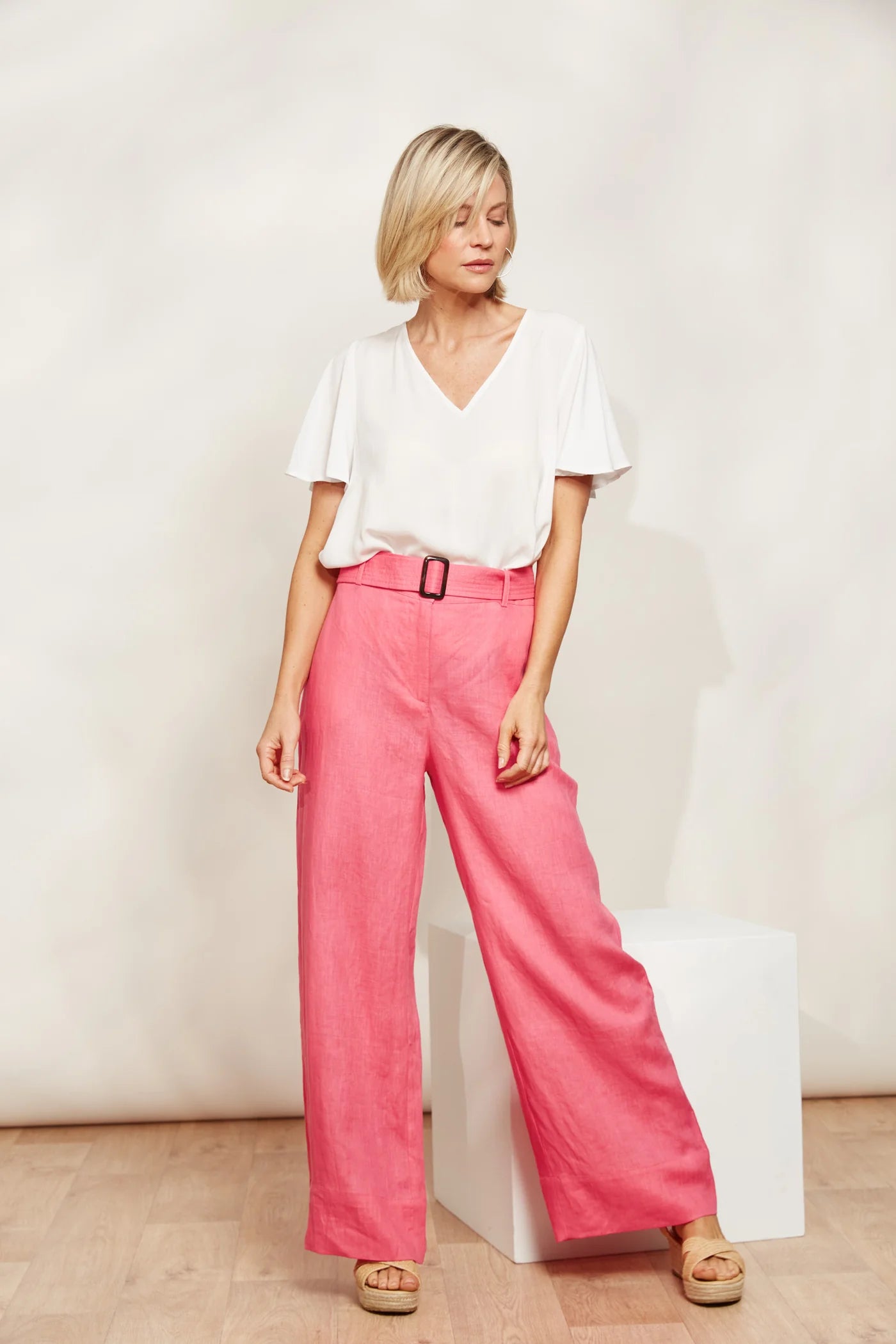 High-Waisted Linen Pants - Pink