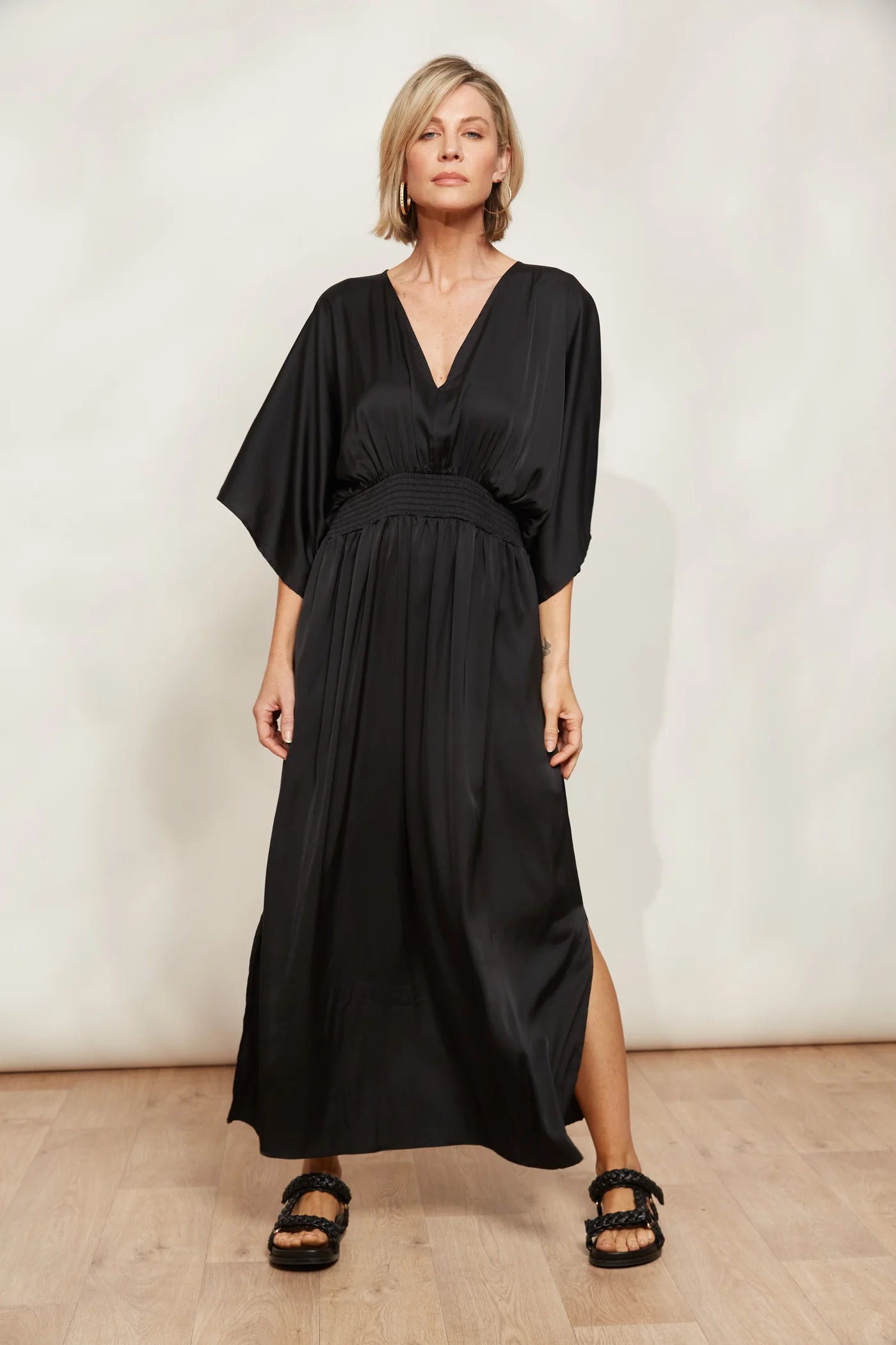 Elegant Maxi Dress - Black