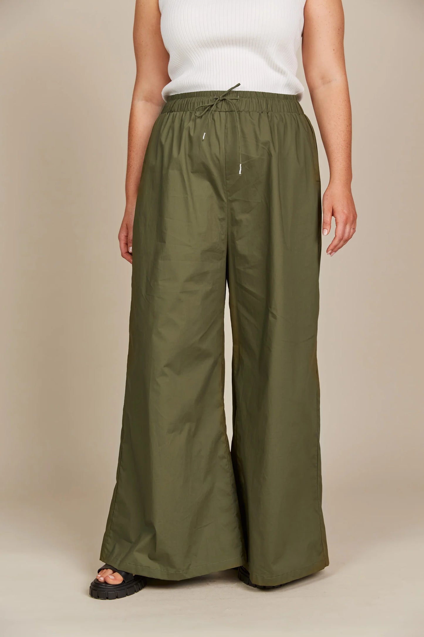 High-Rise Wide Leg Pants - Olive