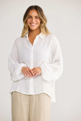 Holiday Cliffside Shirt in white, sleeve and cuff detail