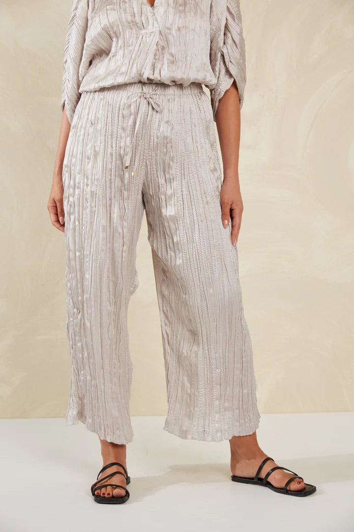 Plissé Wide-Leg Pants - Silver