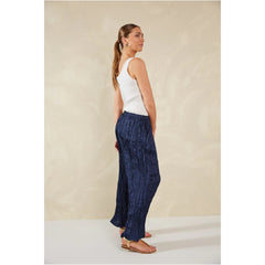 Plissé Wide-Leg Pants - Black