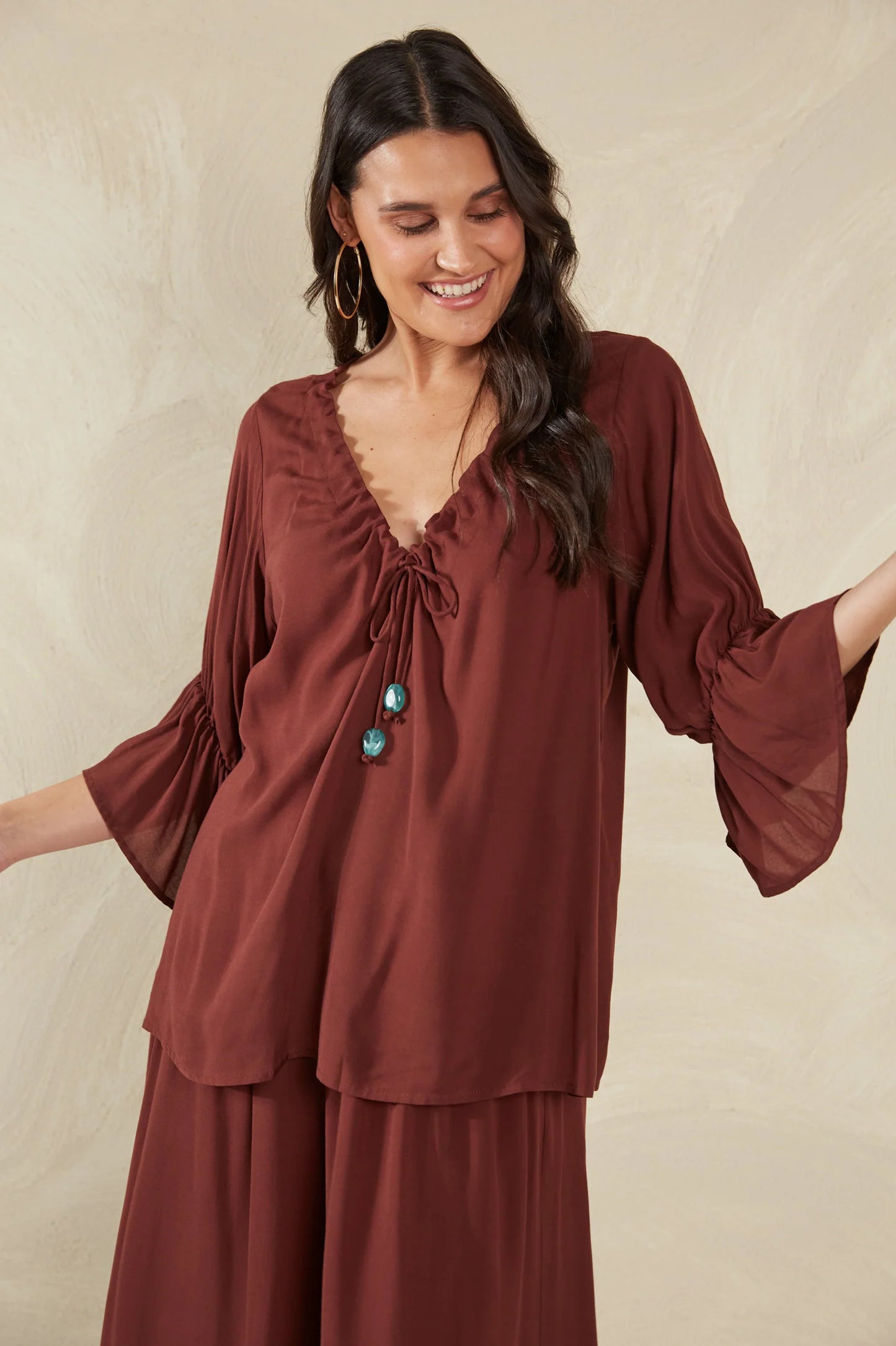 V-Neck Ruched Top - Brown