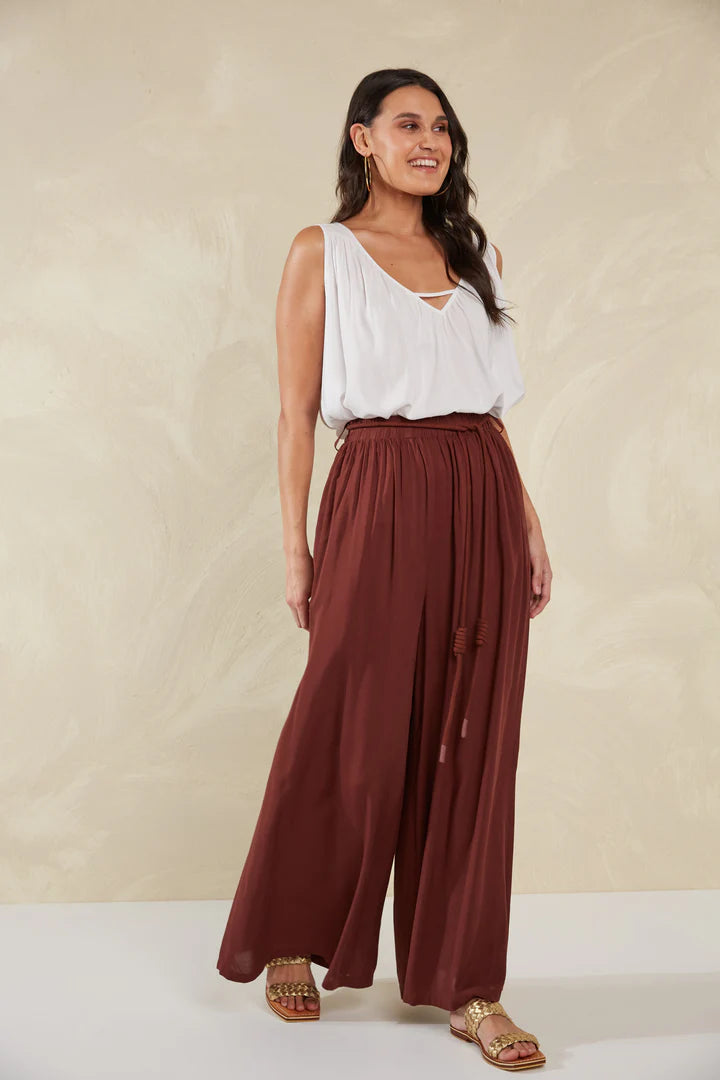 High-Waisted Wide-Leg Pants - Brown