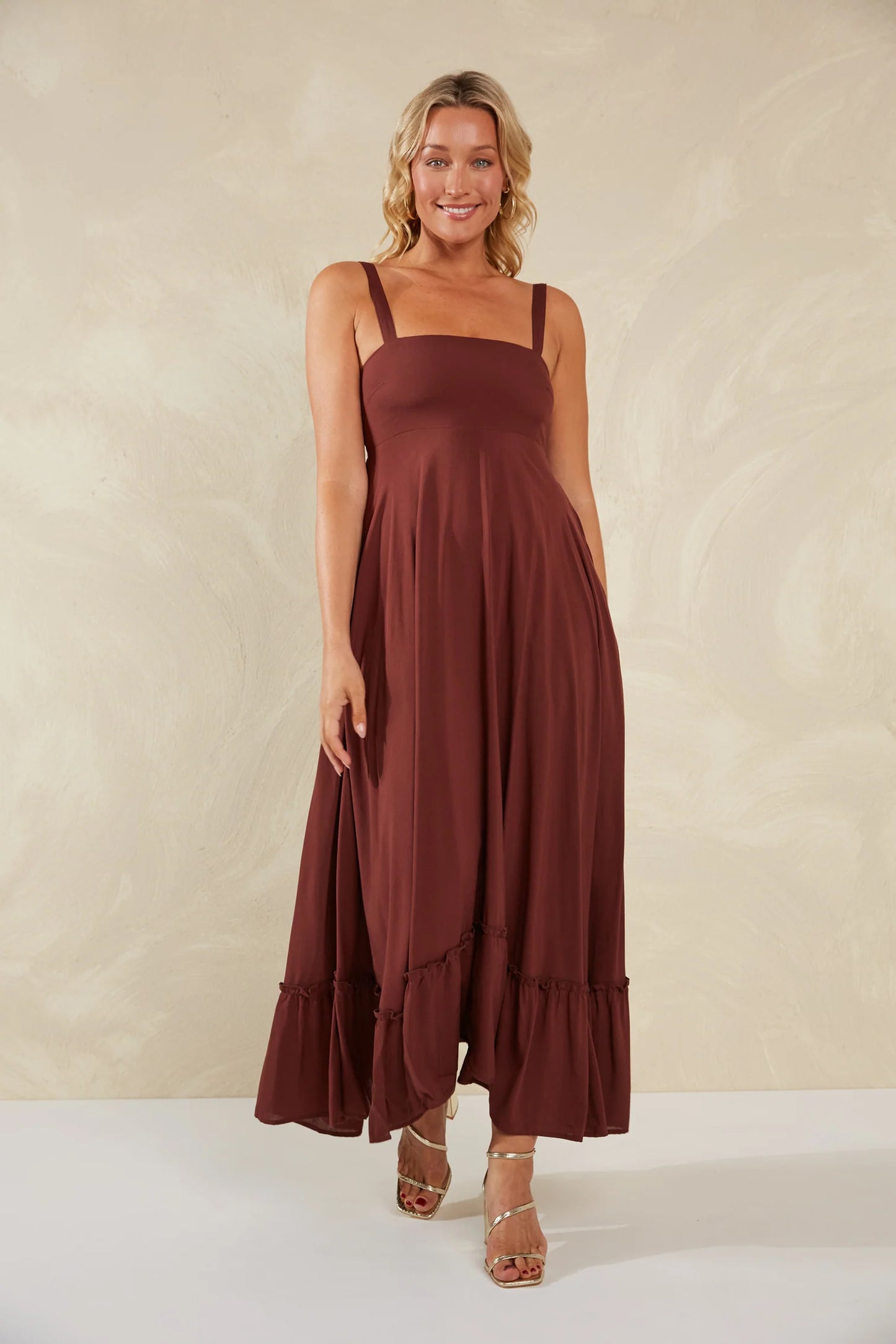 Romantic Maxi Dress - Brown