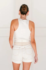 Detailed Stitch Pocket Shorts  - White