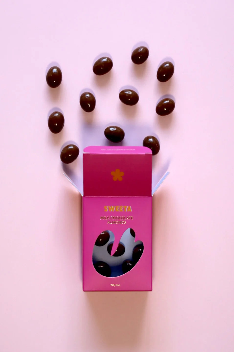 Milk Chocolate Almonds 100g