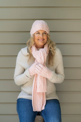 Aspen Cable Scarf Pink