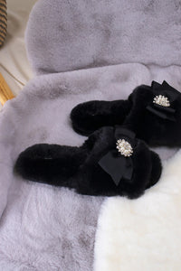 Anya Slippers Black