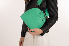 Load image into Gallery viewer, Sassy Duck Audrey Cross Body Bag Green