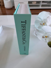 Load image into Gallery viewer, Book Box Catwalk Tiffany
