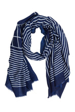 Load image into Gallery viewer, Braemar Scarf Midnight