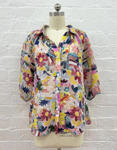 Load image into Gallery viewer, Linen Blouse Floral