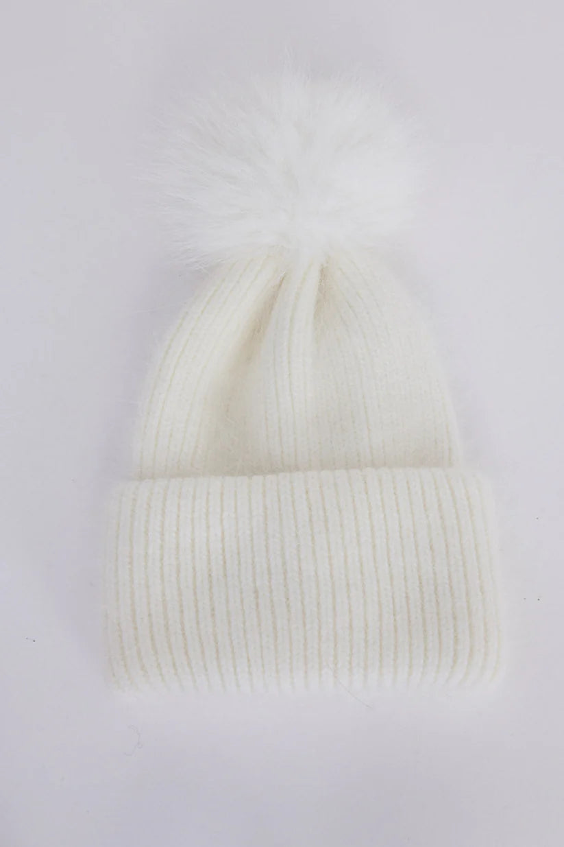 Holiday Solaro Beanie - Off White