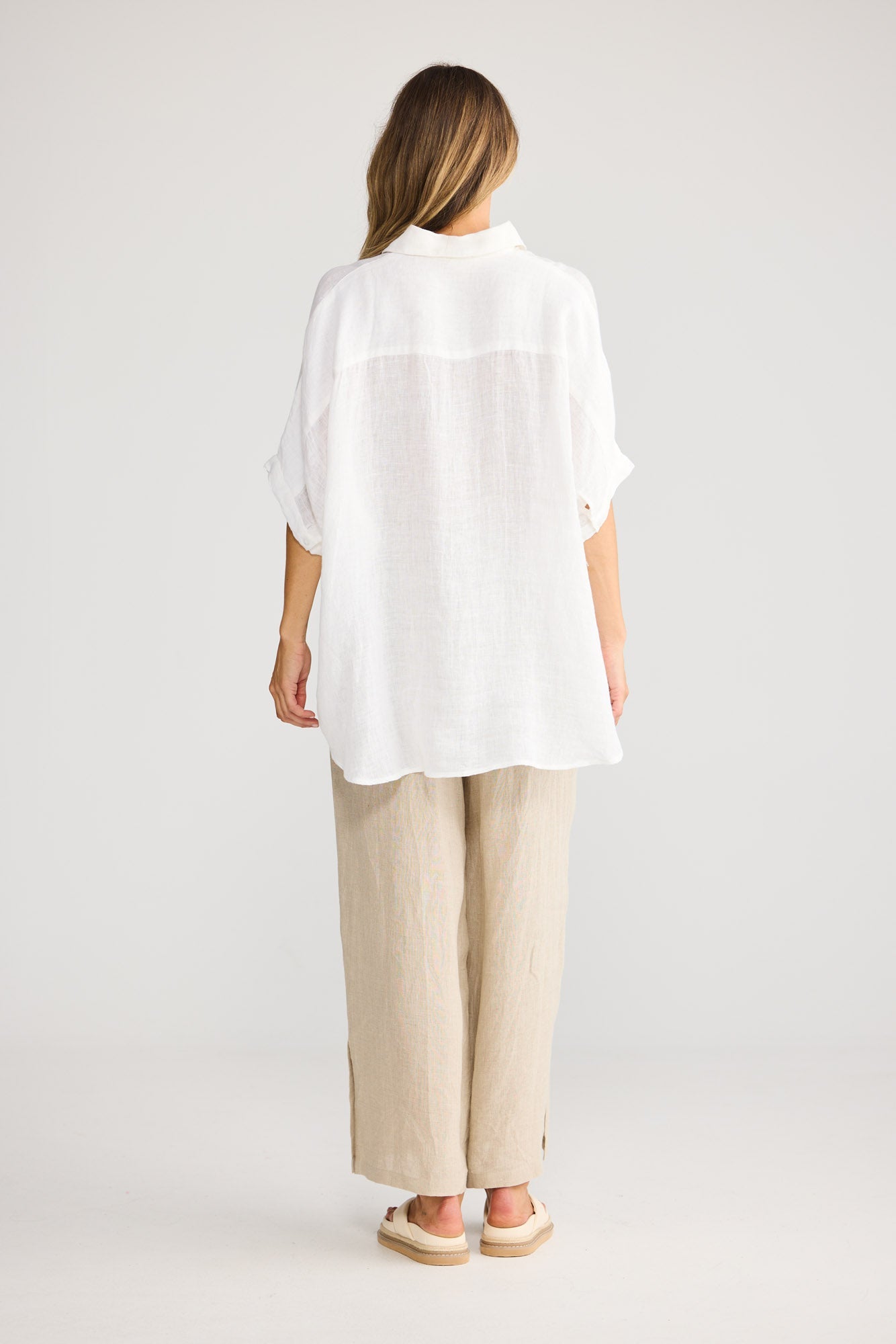 Holiday Indigo Shirt in White, sleeve detail