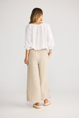 Holiday Seaside Top in White, back view