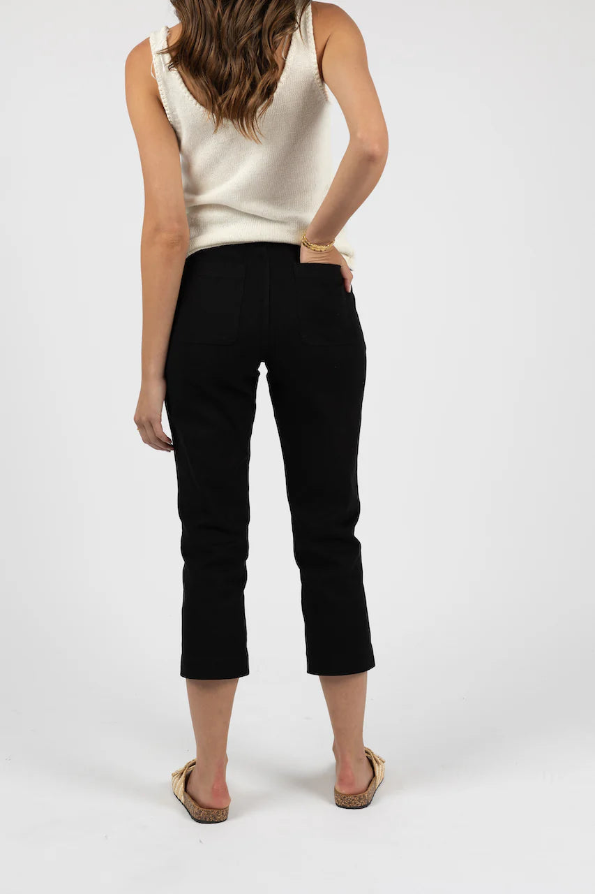 Figure-Flattering Chino Pants - Black