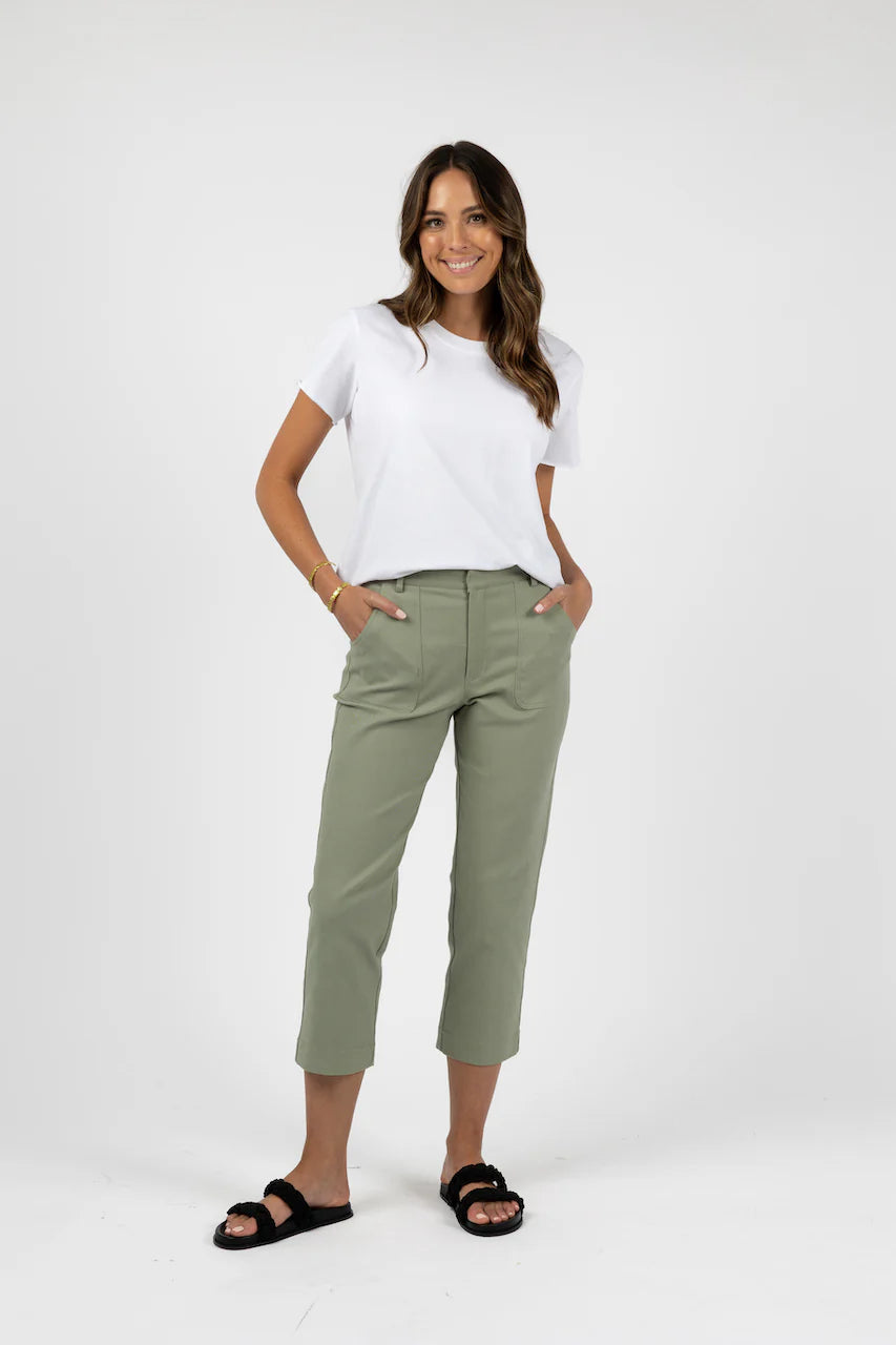 Figure-Flattering Chino Pants - Sage