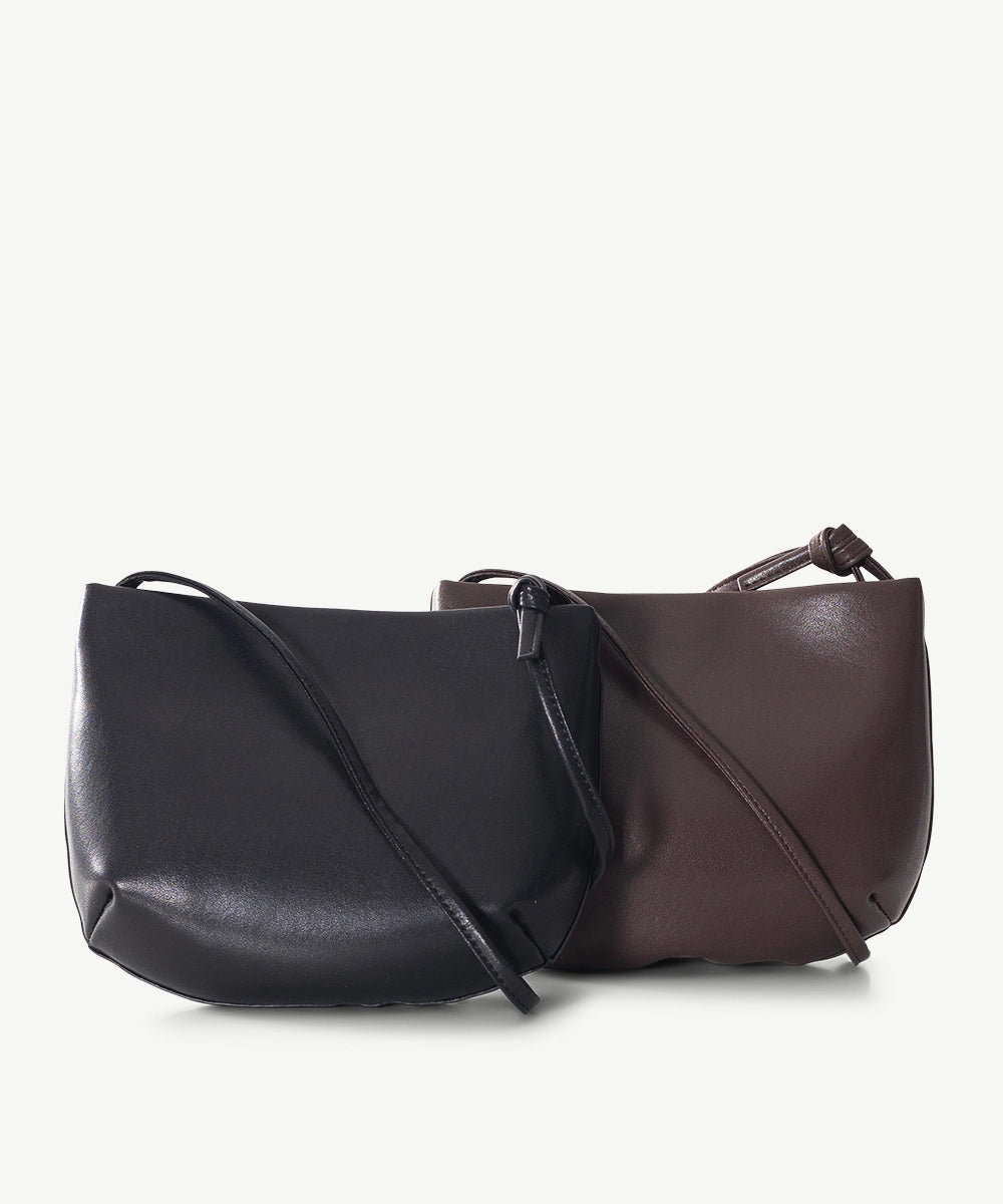Sassy Duck Delta Leather Cross Body Bag in Black detail view