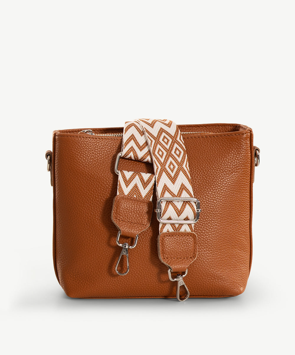 Sassy Duck Leah Leather Cross Body Bag in Tan