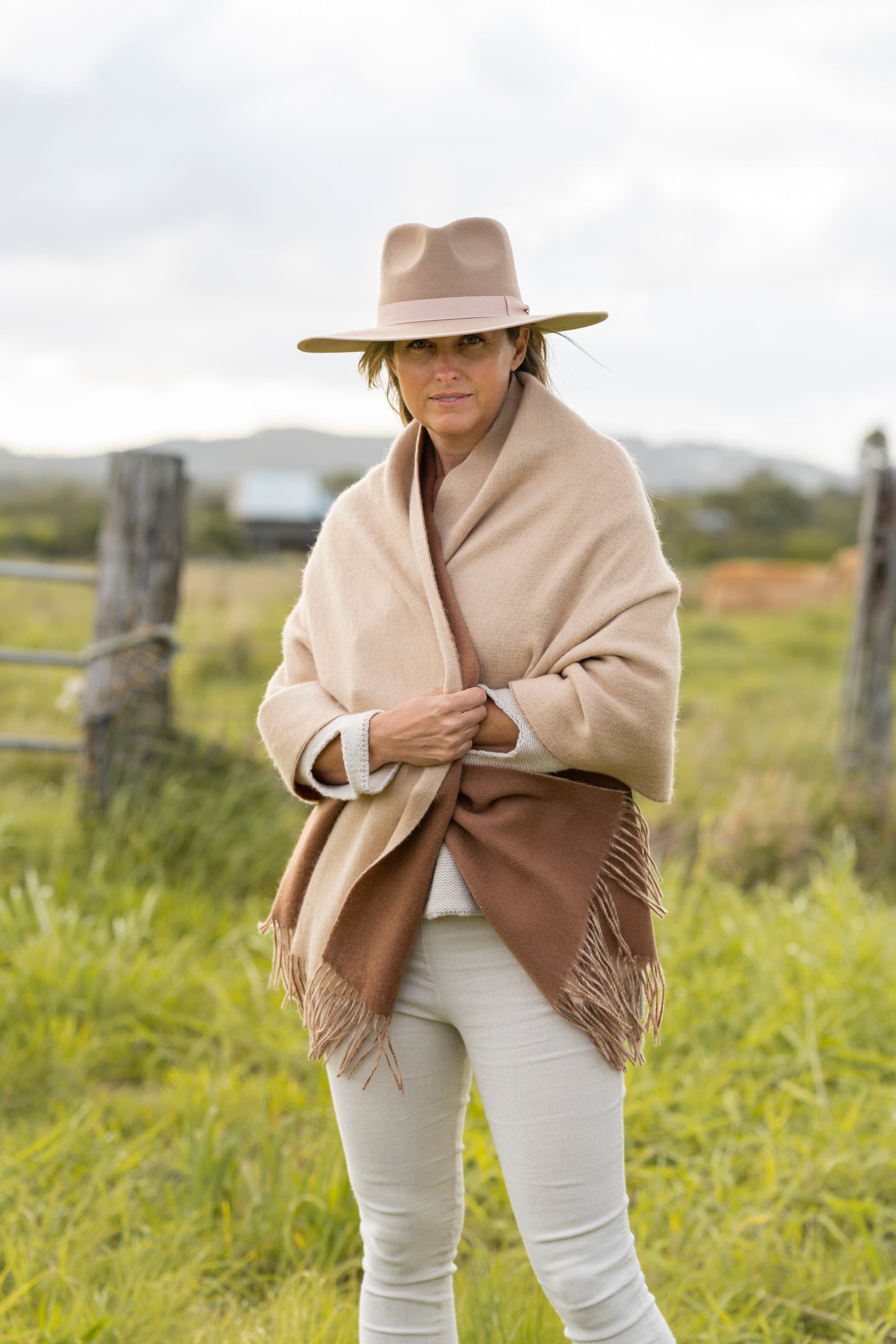 Merino Wool Wrap Camel/Taupe