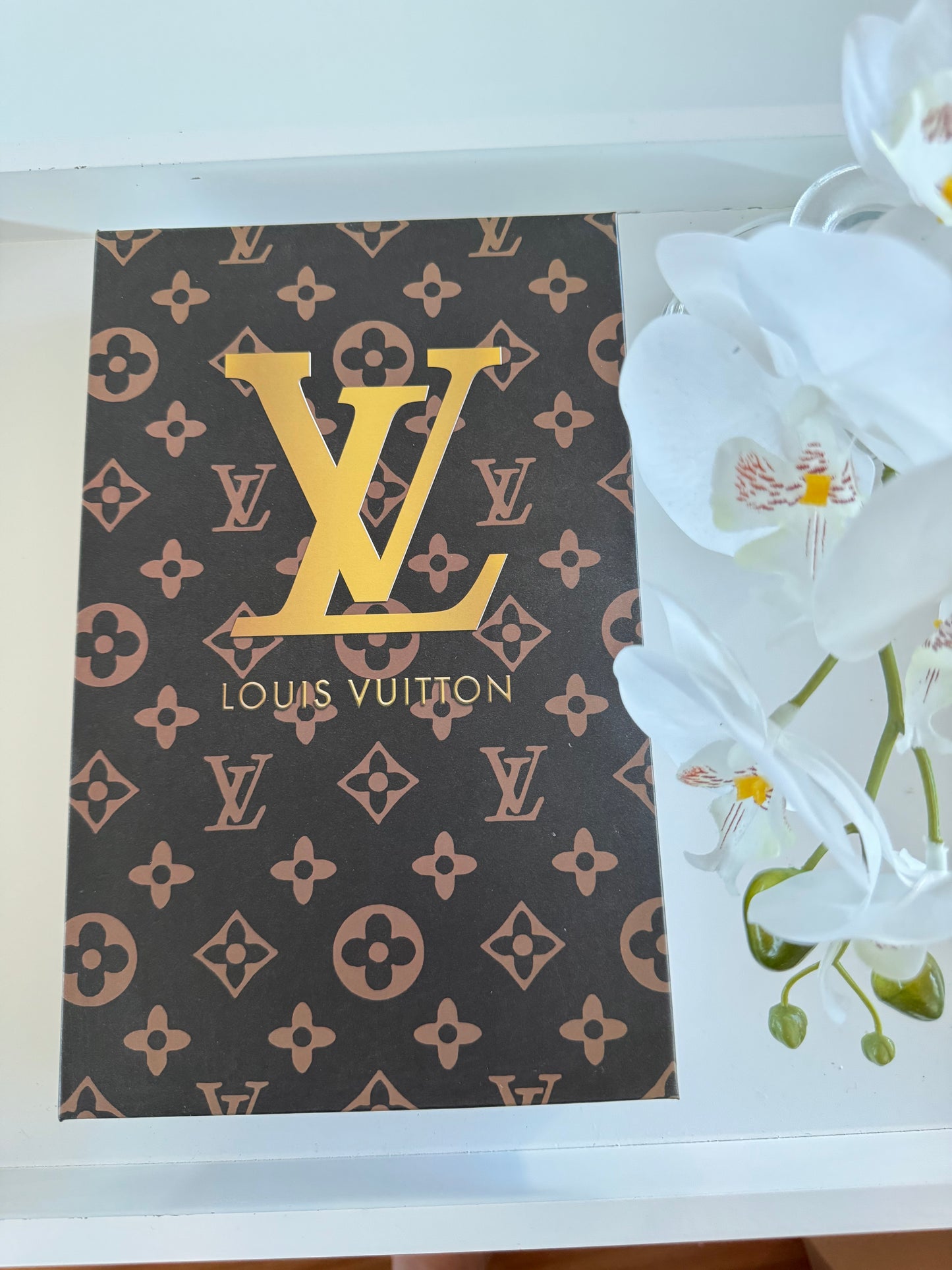 Book Box Lv Brown