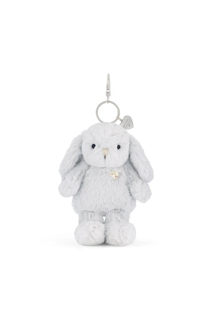 Penelope Key Charm – Moonbeam