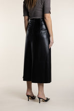 Load image into Gallery viewer, Two T&#39;s Faux Leather Midi Skirt Black
