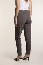 Load image into Gallery viewer, Two T&#39;s Ponte Panelled Leggings Clove