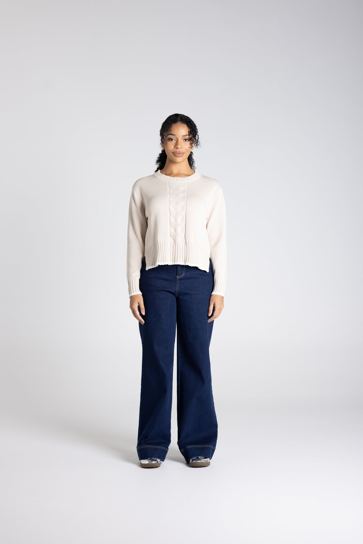 Two T’s V-Neck Cable Knit – Oat with Winter White Tip Sweater