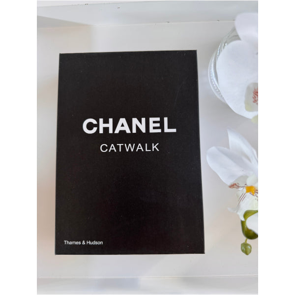 Book Box Catwalk Chanel Black