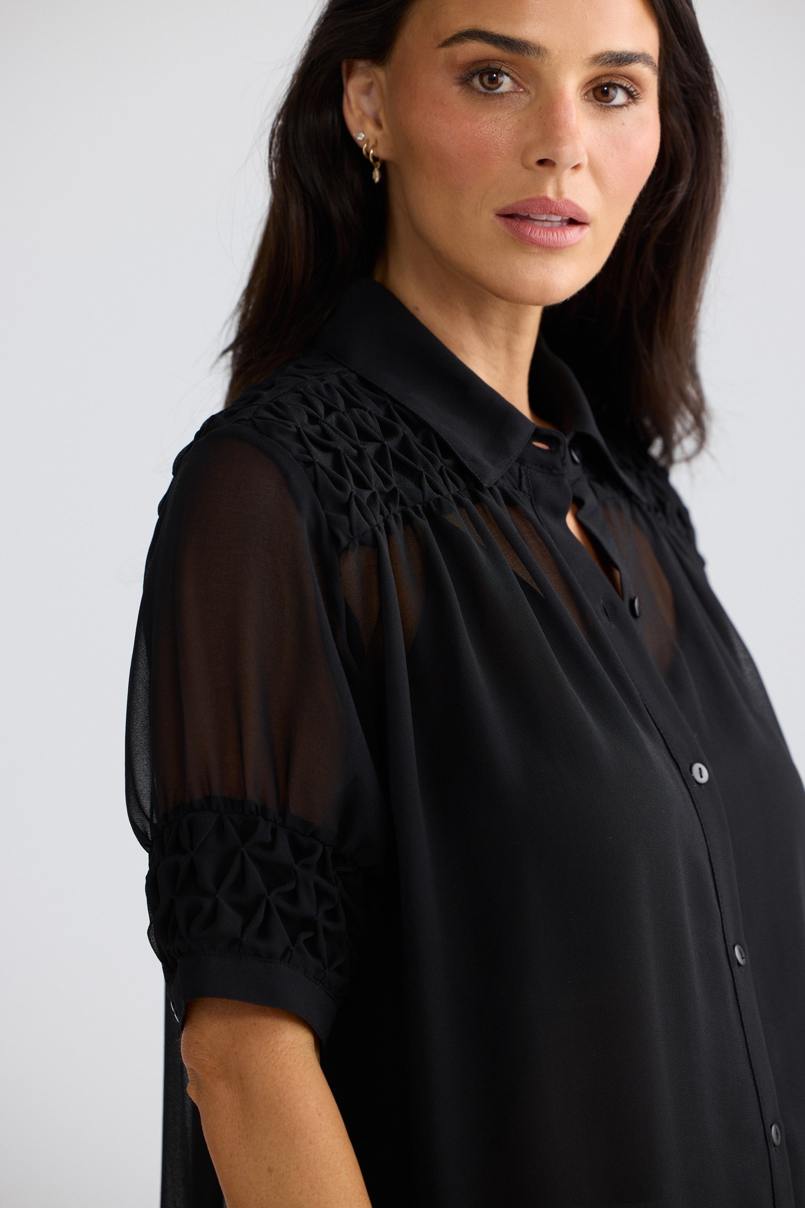 Dede Shirt in Black - shoulder detail close-up, Brave & True