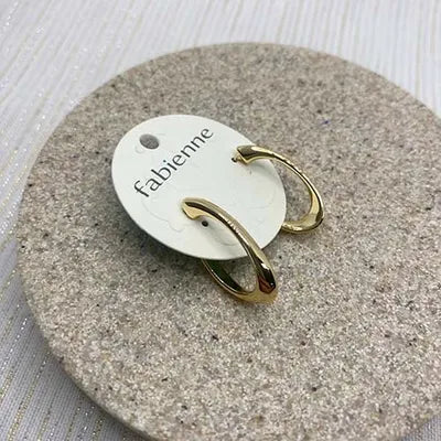 Elongated Oval Post Earrings – Gold