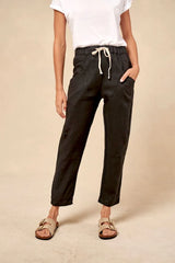 Little Lies Luxe Linen Pants – Black