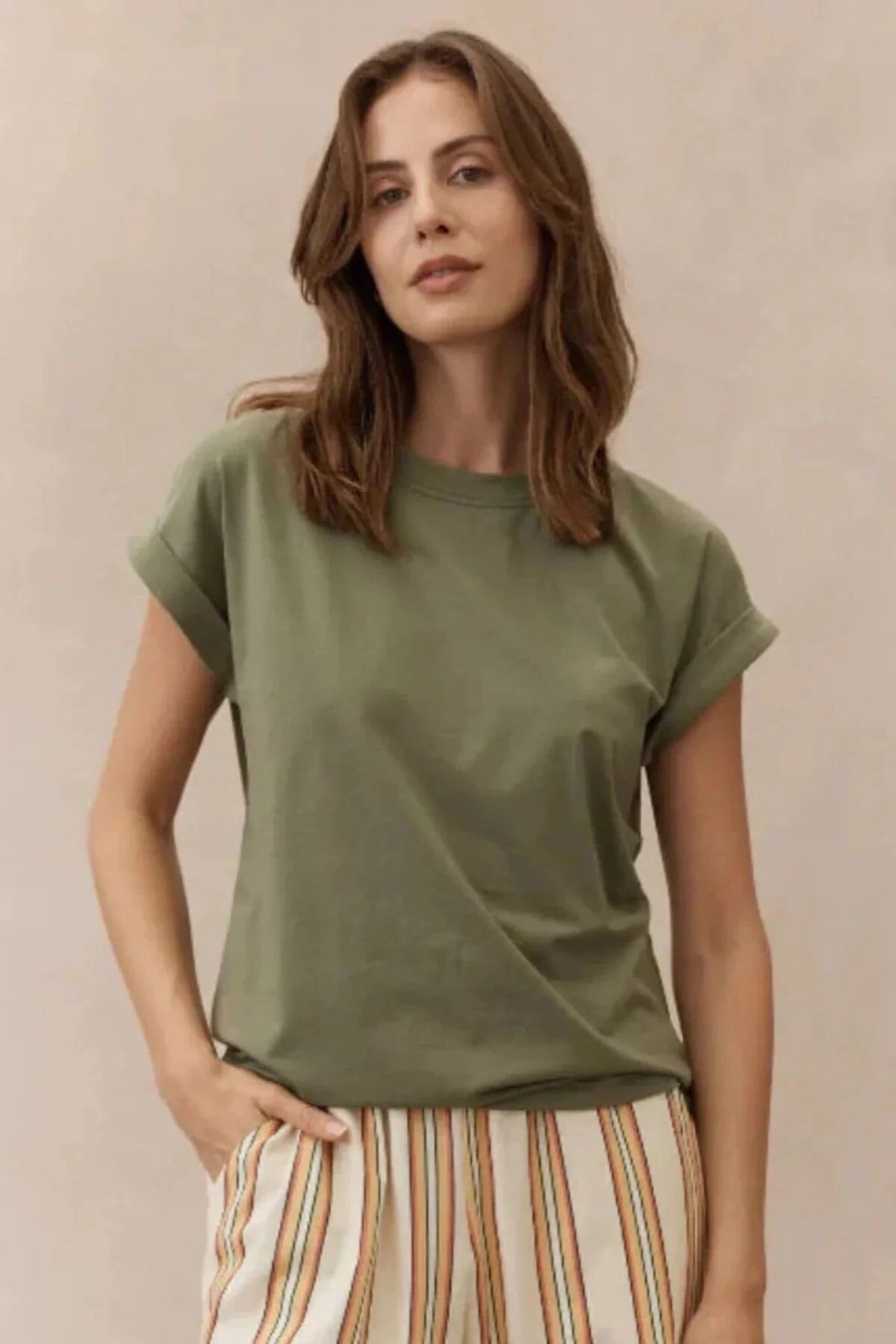 Little Lies Rhodes Tee – Khaki
