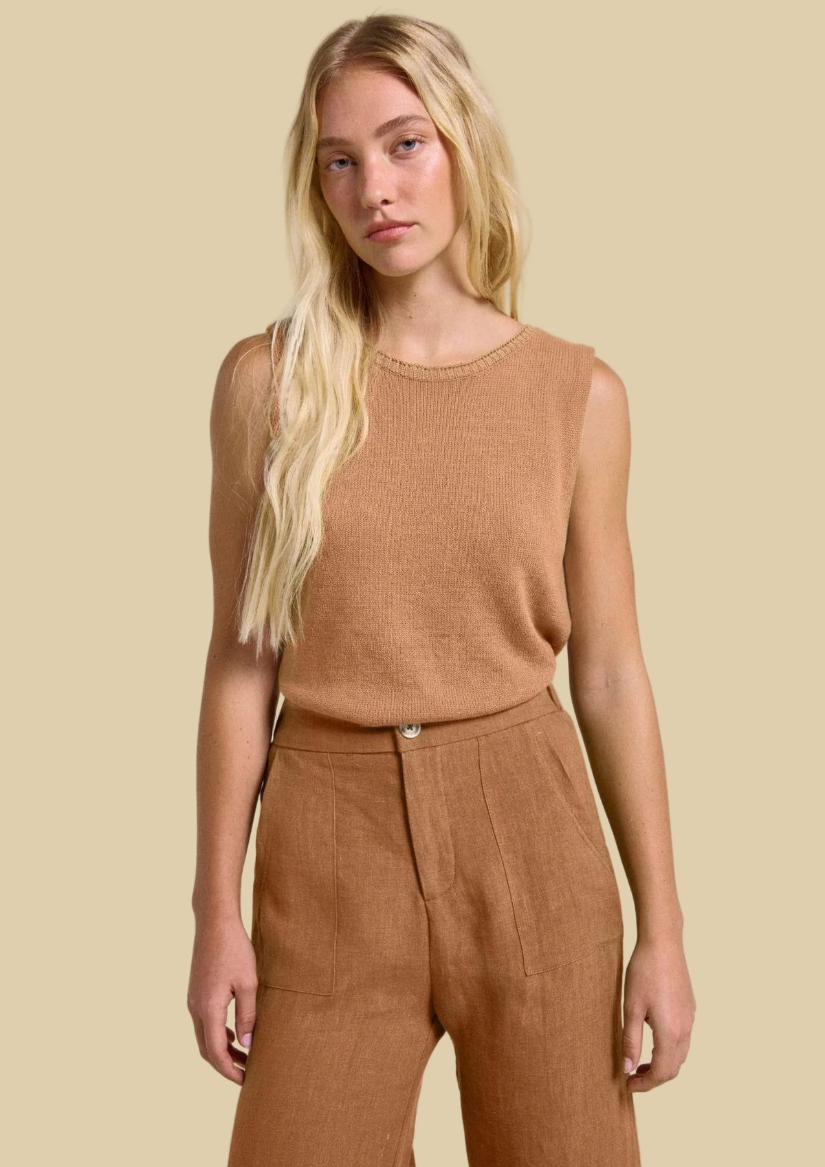 Little Lies Spring Tank – Rust