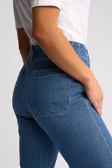 Vassalli Daily Jean in Blue Hue Denim close up