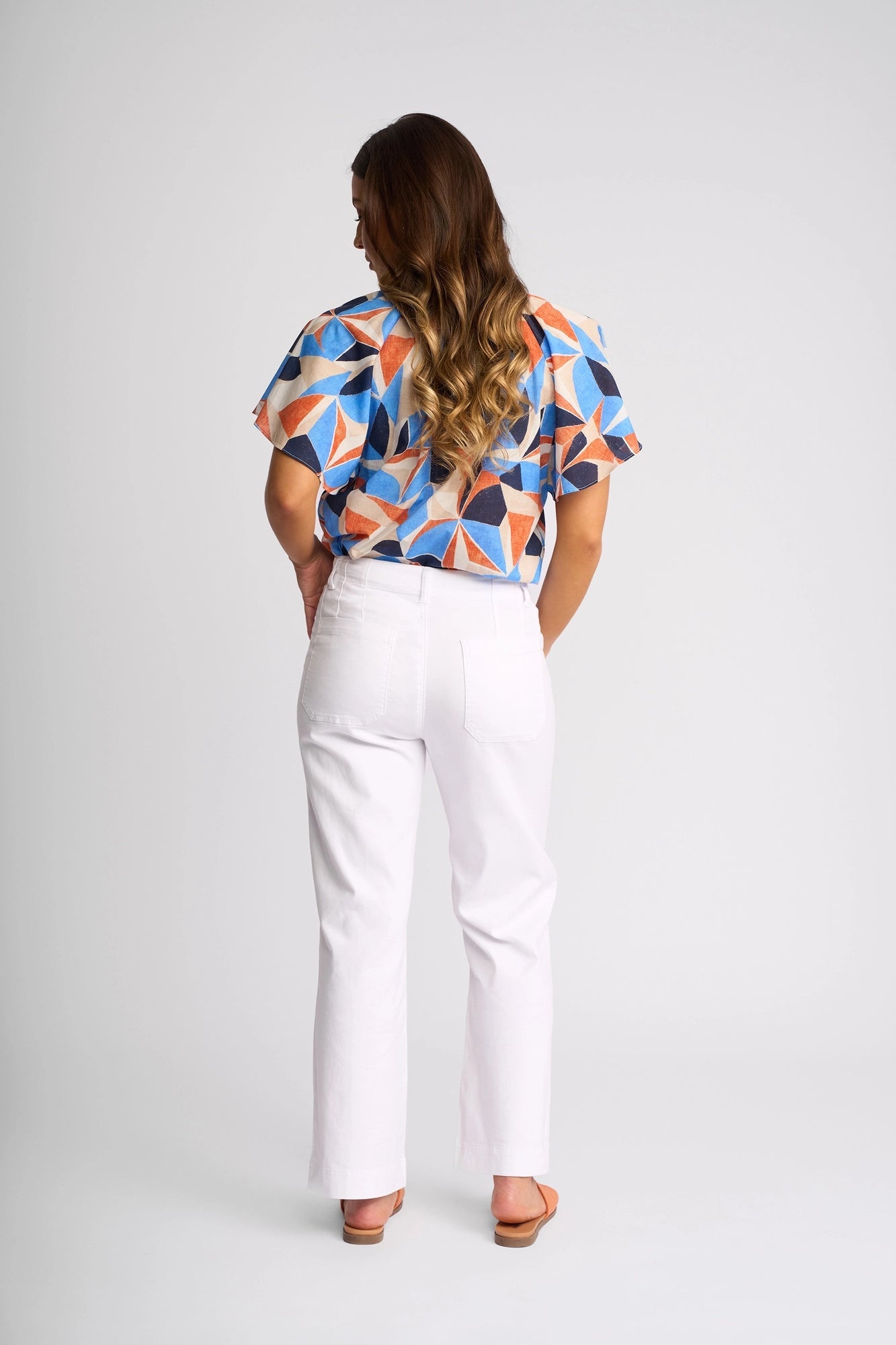 Vassalli Daily Jean in White Denim back view