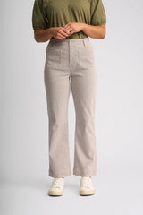Vassalli Daily Jean in Ecru Stripe Denim styled shot
