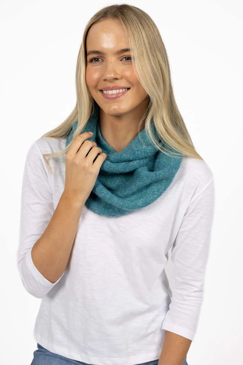 Humidity Nouveau Snood - Azure