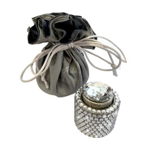 Load image into Gallery viewer, Silver diamante wine stopper Luxe gift and decor
